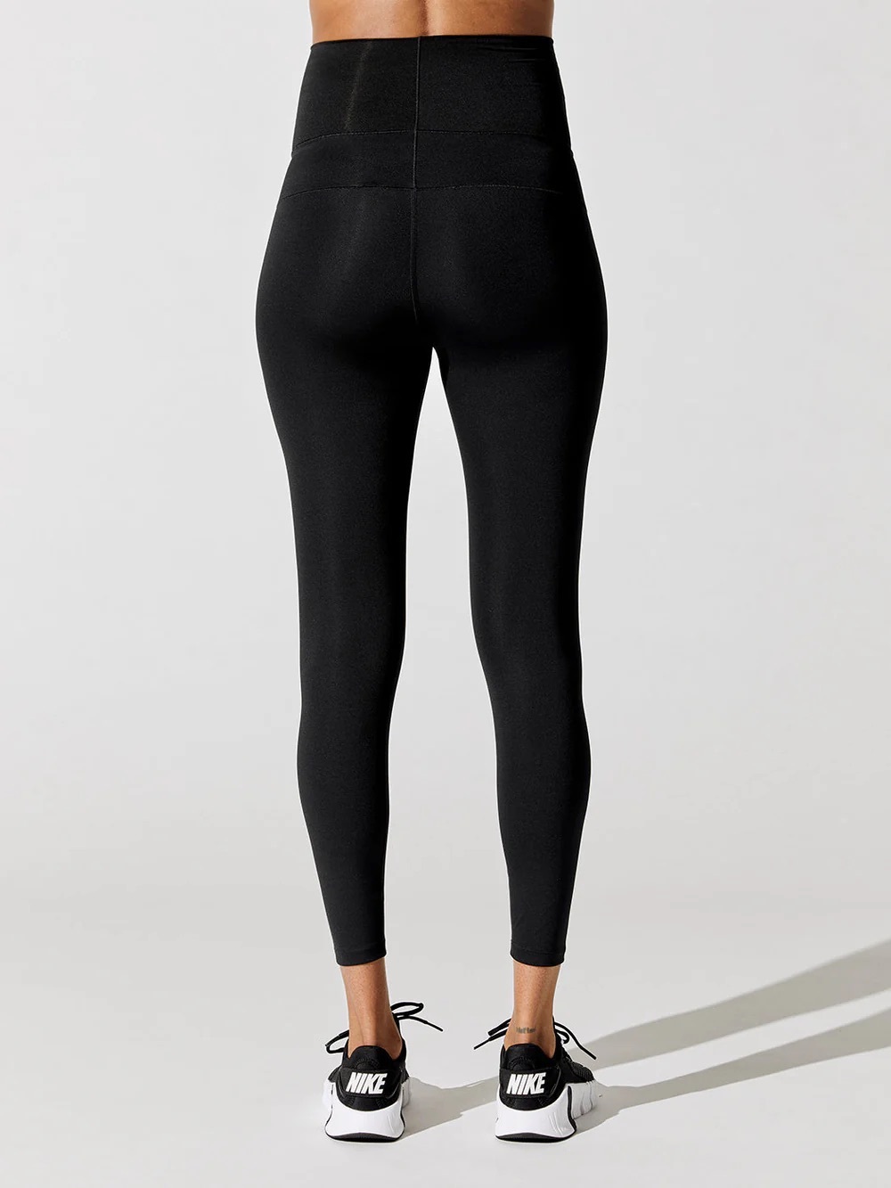 Nike Small Maternity Dri Fit High Rise Leggings - Picture 4 of 10